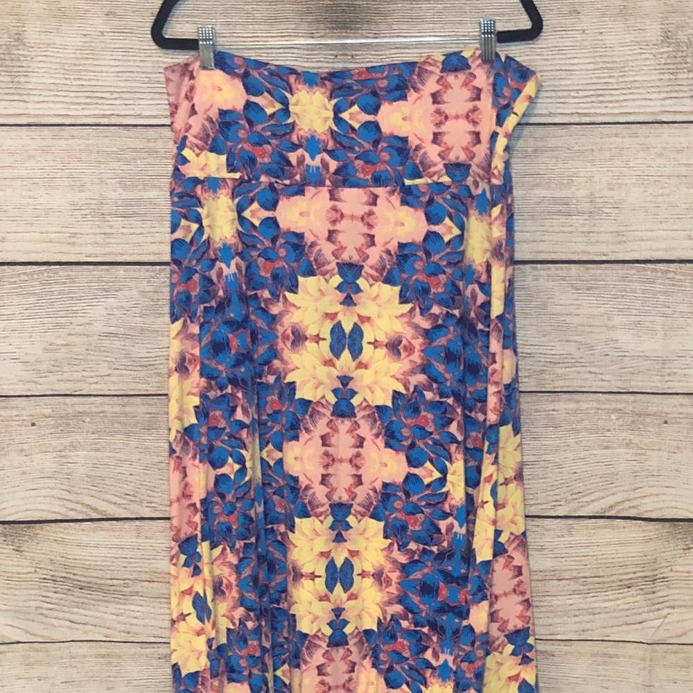Lula Roe Maxi Skirt